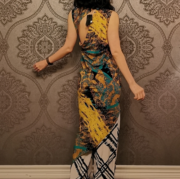 BNWT MADE in UK BOUTIQUE SILK DRESS - Picture 6 of 10